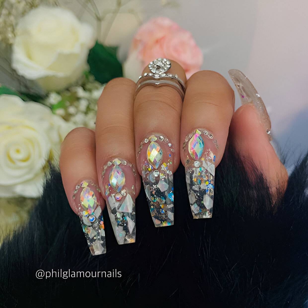 30 Bling-Bling Clear Acrylic Nails For The Ultimate Feminine Glam - 213