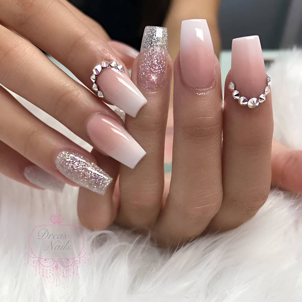 30 Bling-Bling Clear Acrylic Nails For The Ultimate Feminine Glam - 237