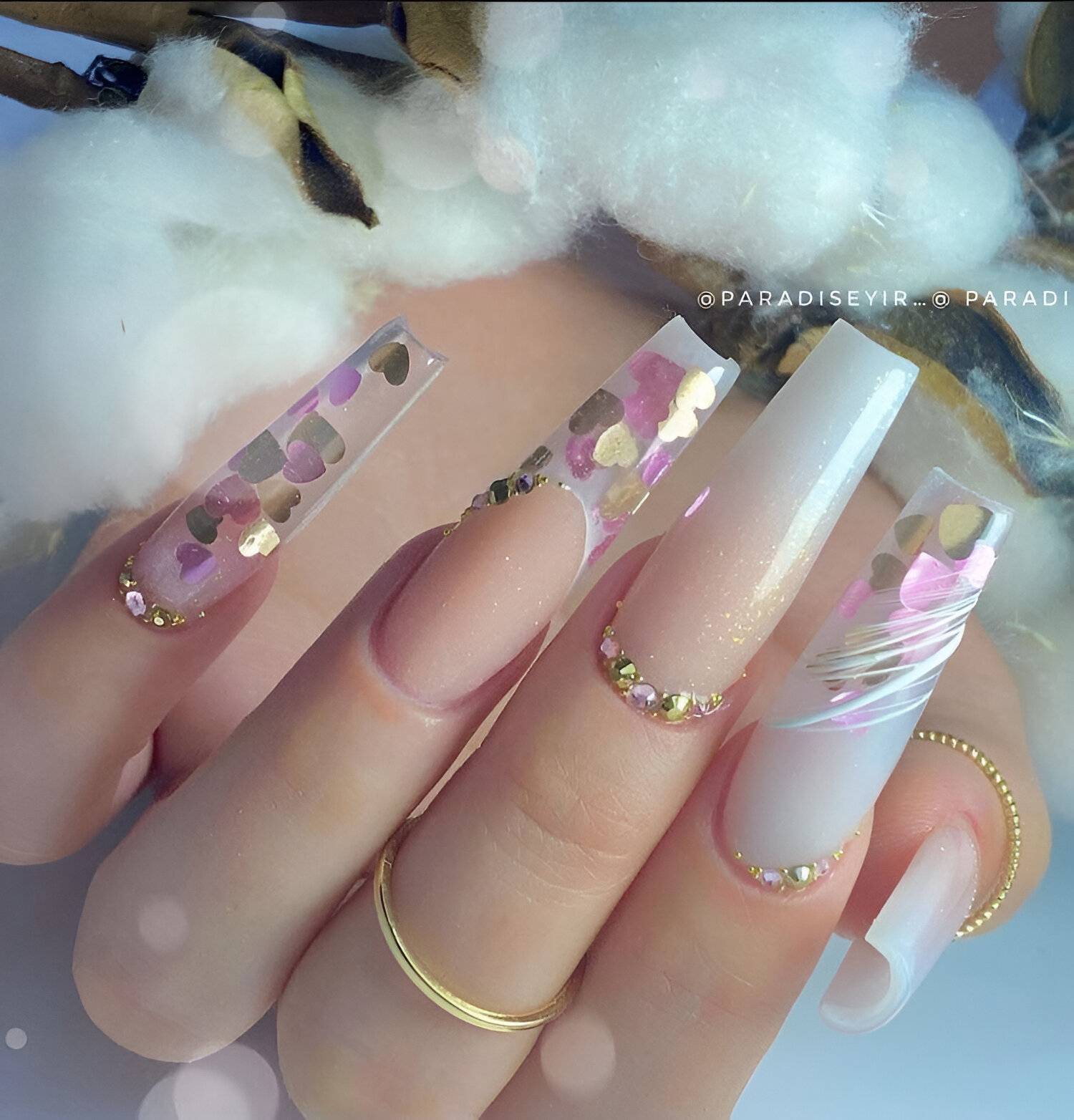 30 Bling-Bling Clear Acrylic Nails For The Ultimate Feminine Glam - 205