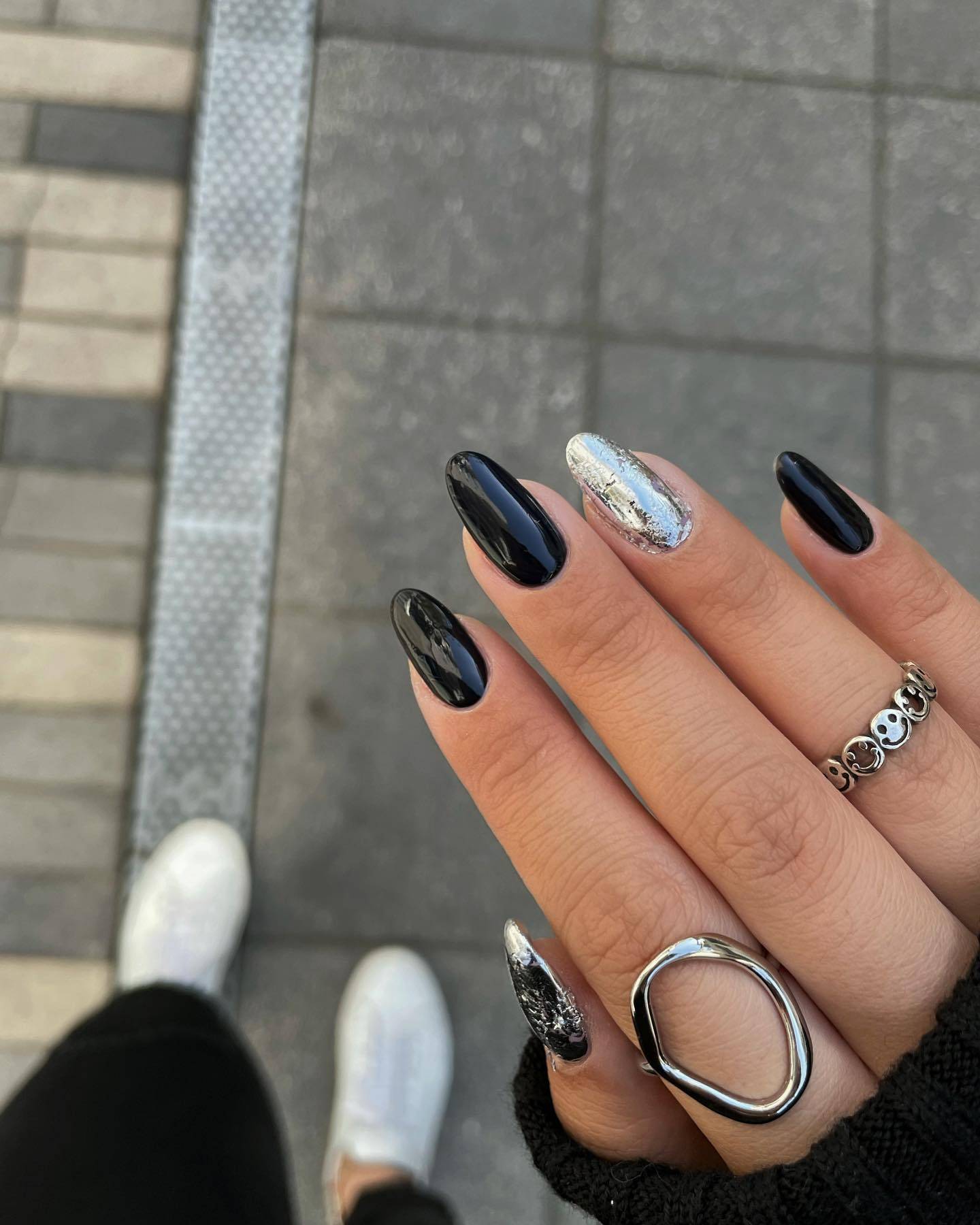 30 Chic Chrome Nail Designs For The Ultimate Glam Look - 245