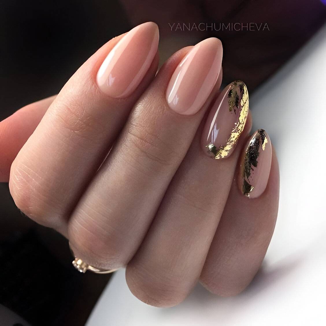 30 Drool-Worthy Short Almond Nail Ideas Every Chic Lady Needs - 215