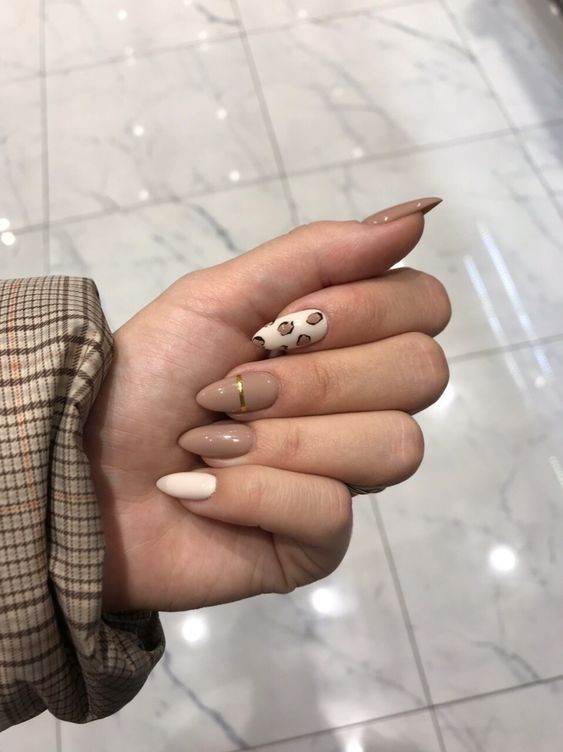 30 Drool-Worthy Short Almond Nail Ideas Every Chic Lady Needs - 241