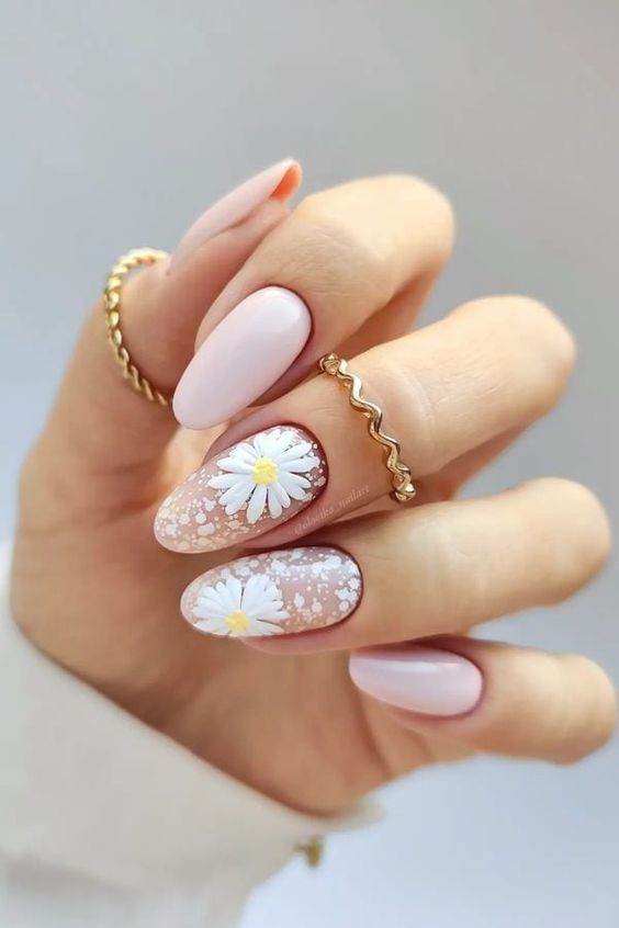 30 Gorgeous Flower Nail Designs No Pretty Girl Should Miss - 219