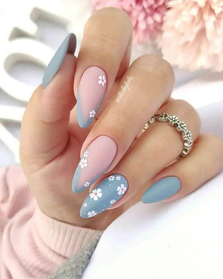 30 Gorgeous Flower Nail Designs No Pretty Girl Should Miss - 225