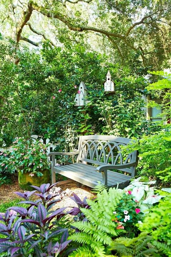 30 Cottage Garden Ideas To Bring Vintage Charm To Your Landscape - 211