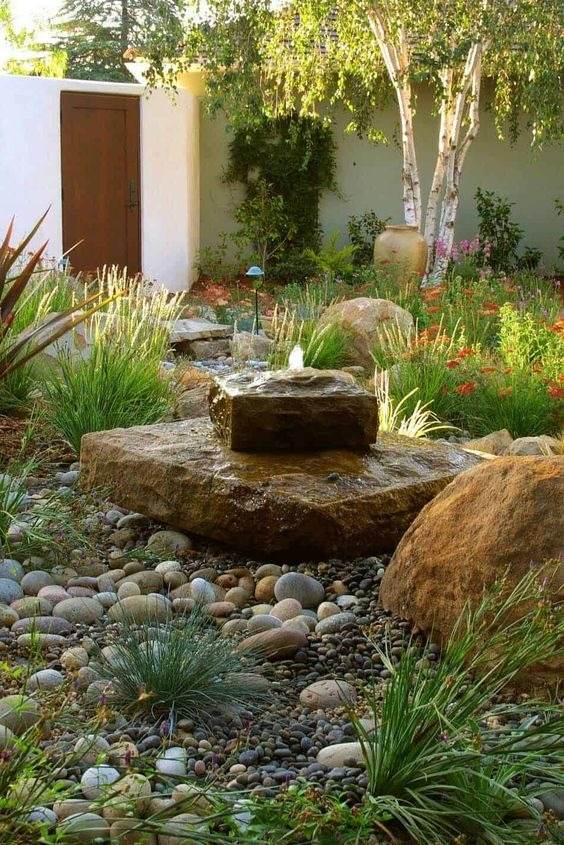 30 Desert Landscaping Ideas To Transform Your Dull Yard Into An Oasis - 229