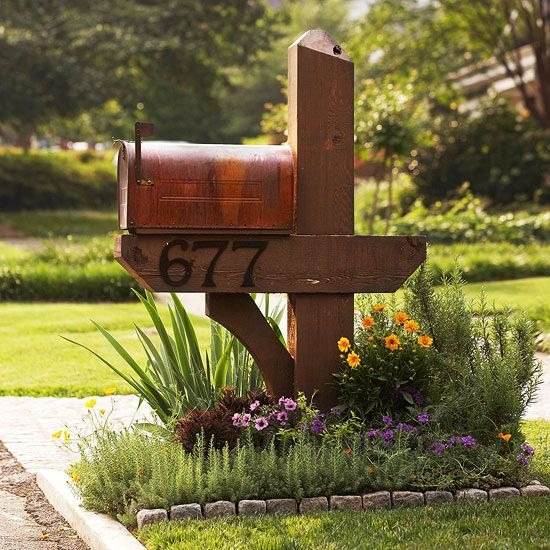 30 Mailbox Landscaping Ideas To Transform Your Home's Exterior - 203