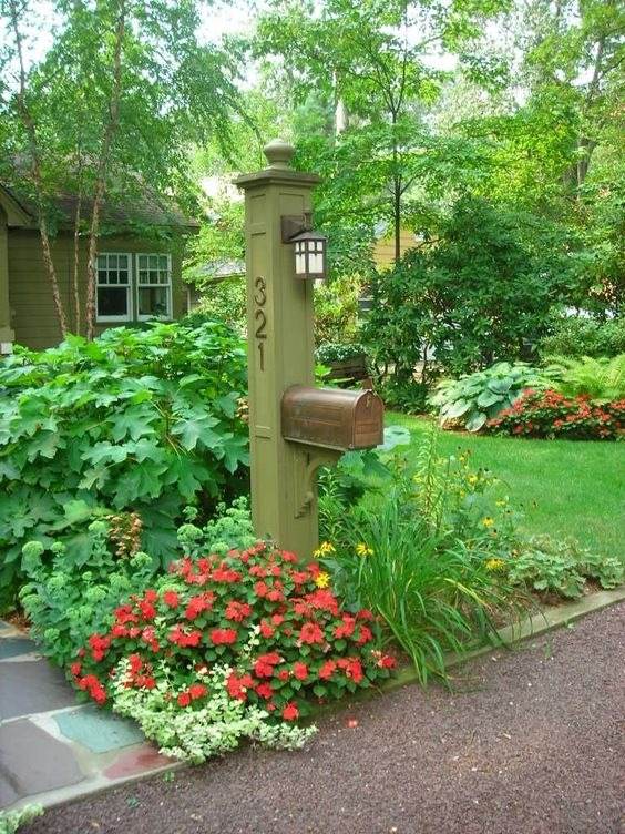 30 Mailbox Landscaping Ideas To Transform Your Home's Exterior - 209