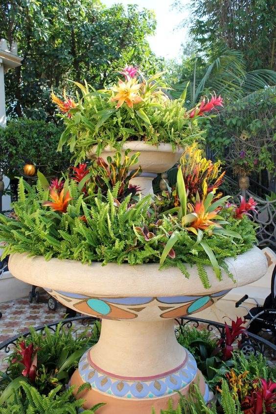 33 Tiered Planter Ideas To Create A Stunning Vertical Garden - 243