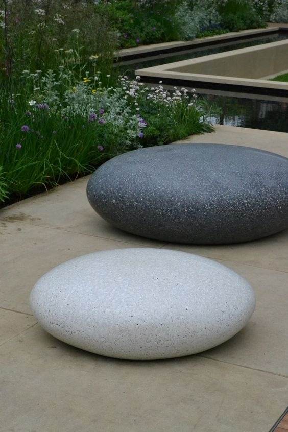 30 White Rock Landscaping Ideas For A Zen, Modern, Or Colorful Garden - 215