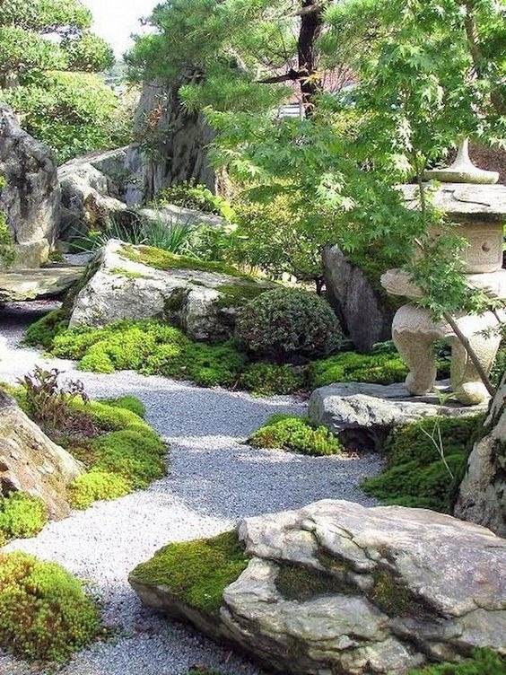 30 White Rock Landscaping Ideas For A Zen, Modern, Or Colorful Garden - 221