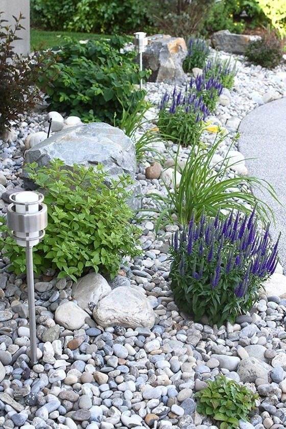 30 White Rock Landscaping Ideas For A Zen, Modern, Or Colorful Garden - 247