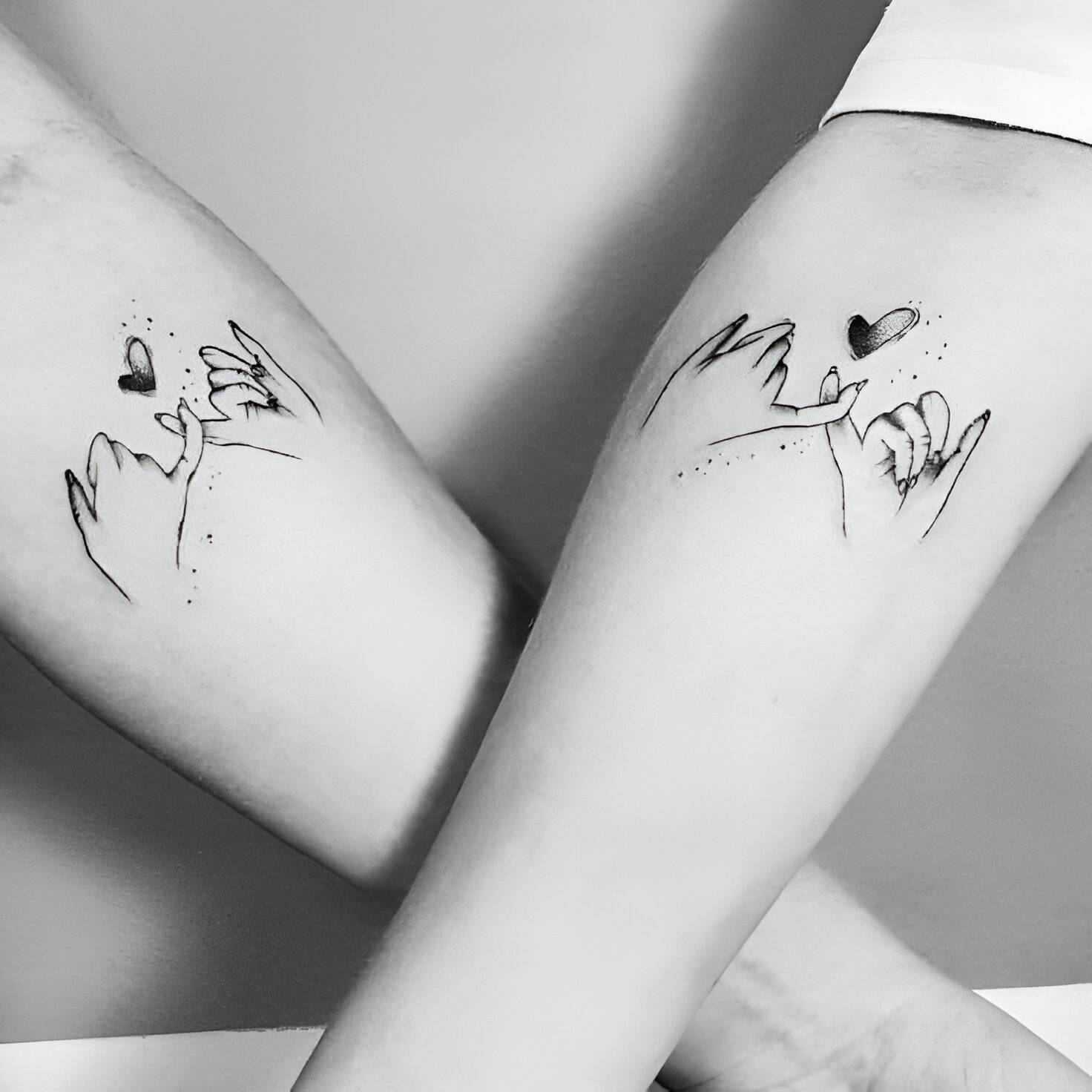 27 Feminine Best Friend Tattoos With The Perfect Elegant Touch 24
