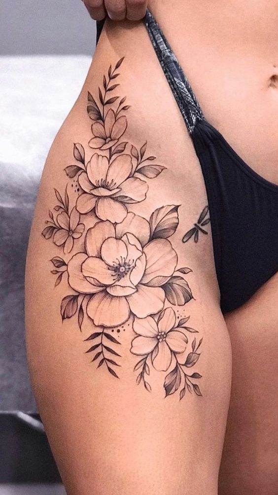 30 Elegant Thigh Tattoos To Level Up Your Sexiness And Charm 5