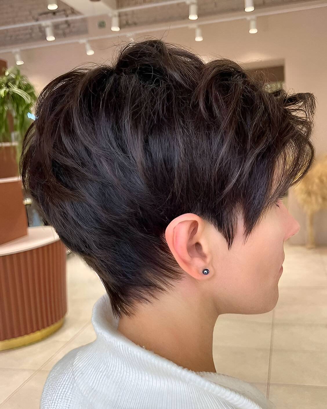 30 Insta-Worthy Pixie Cuts For Your Next Salon Trip 16