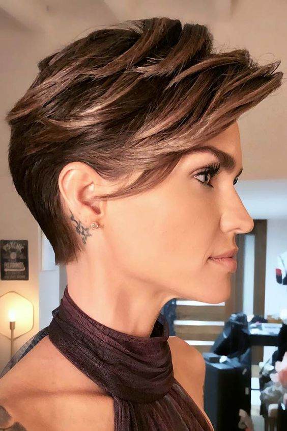 30 Insta-Worthy Pixie Cuts For Your Next Salon Trip 8