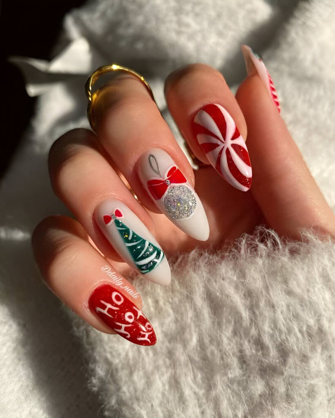 Classy Christmas Nails