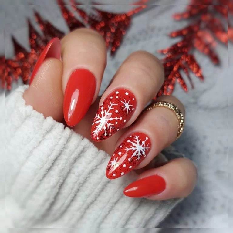 Red And White Snow Manicure