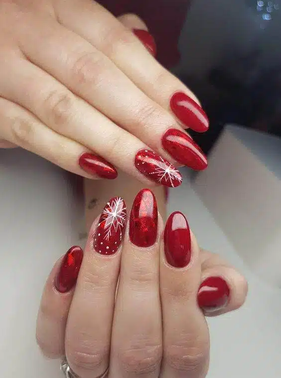 Sparkly Red Snowflakes