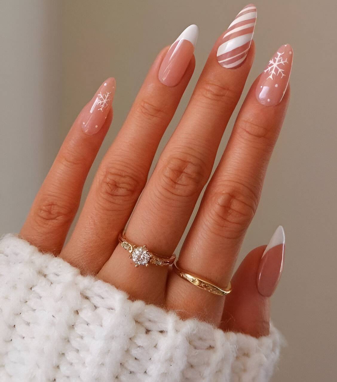 White And Nude Christmas Nails