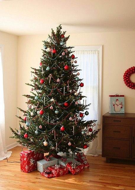30 Stunning Christmas Decorating Ideas To Get Your Home Ready For The Festival - 193