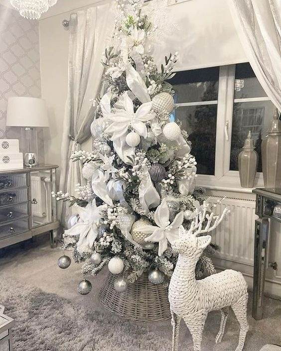 30 Stunning Christmas Decorating Ideas To Get Your Home Ready For The Festival - 219