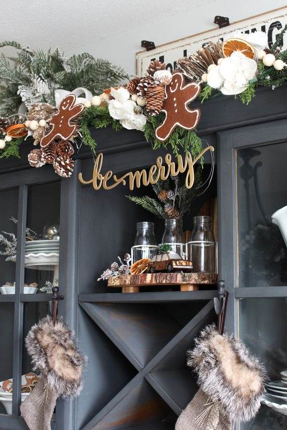 30 Stunning Christmas Decorating Ideas To Get Your Home Ready For The Festival - 247