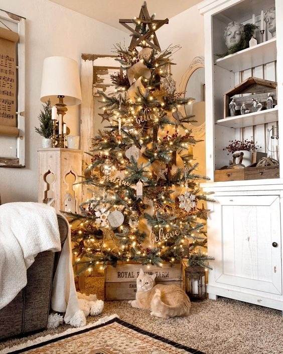 35 Christmas Tree Ideas To Make Your Home More Festive - 233