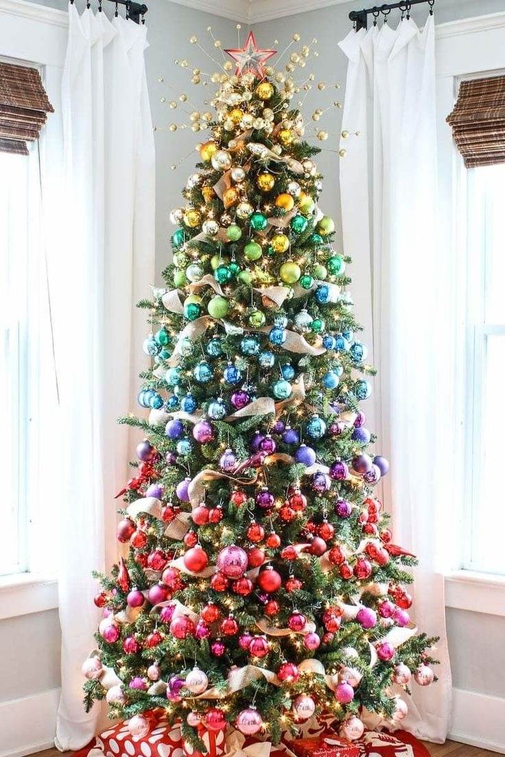 35 Christmas Tree Ideas To Make Your Home More Festive - 253