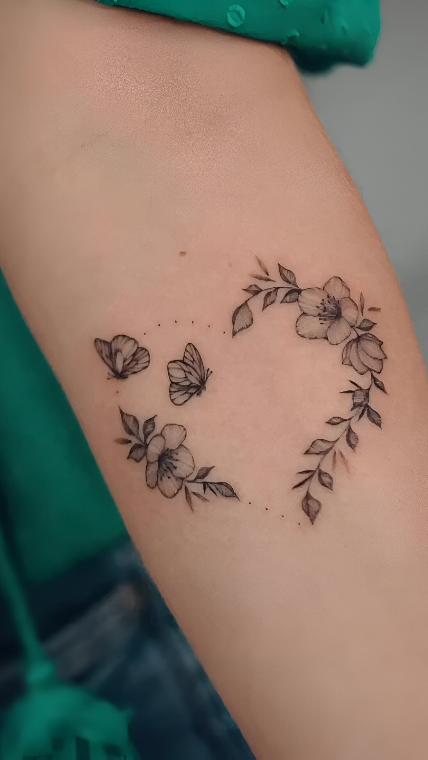 40 Breathtaking Valentines Day Tattoos To Increase Your Charm 35
