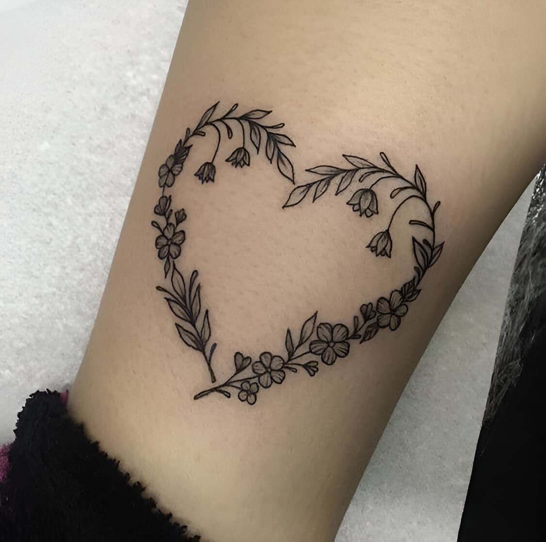 40 Breathtaking Valentines Day Tattoos To Increase Your Charm 38