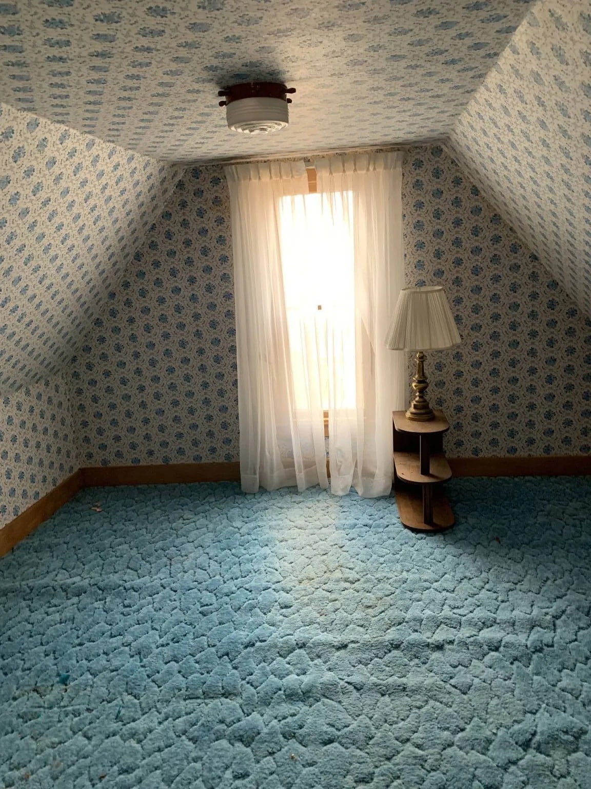 A 5-Bedroom C. 1900 Kansas Farmhouse For Sale On 5 Acres Under $101,000 - 141