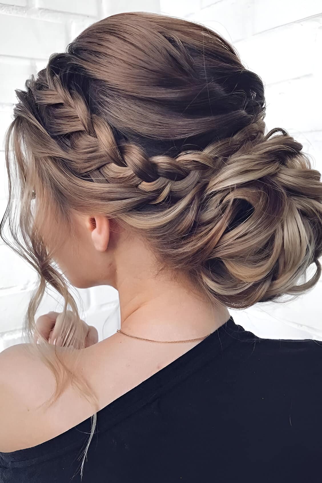 30 Stunning Romantic Braids To Make You Shine On Your Date 11