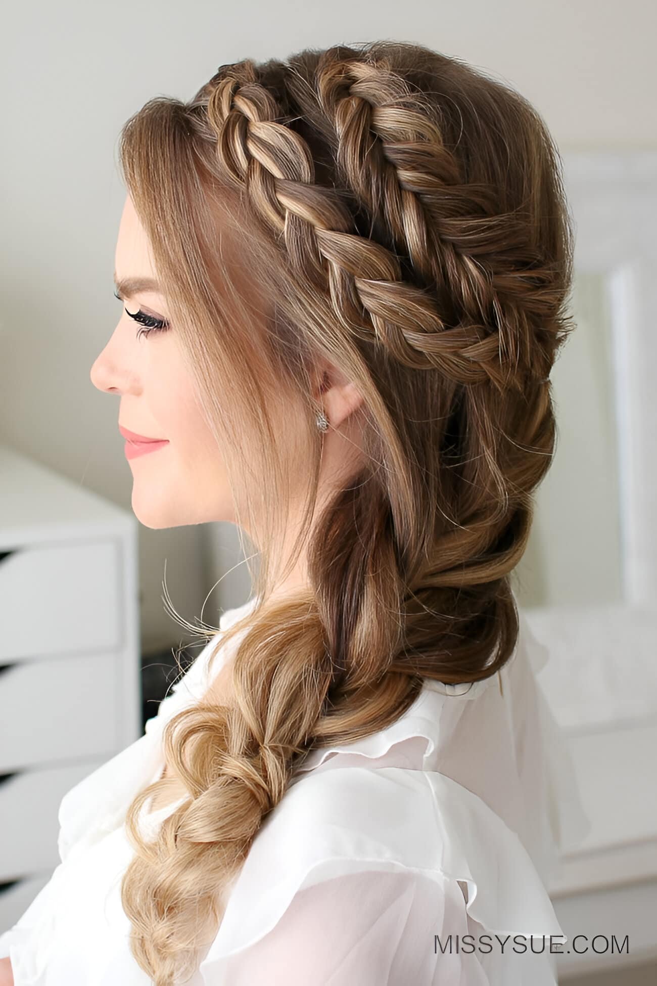 30 Stunning Romantic Braids To Make You Shine On Your Date 12