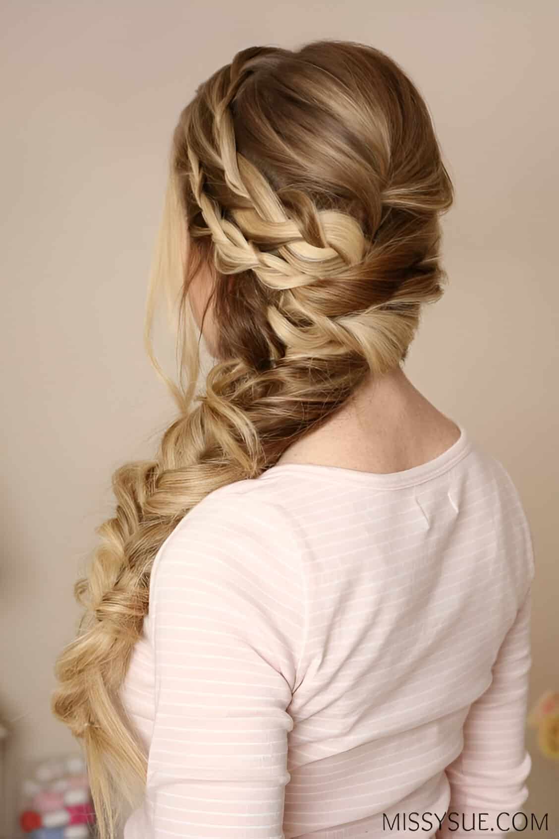 30 Stunning Romantic Braids To Make You Shine On Your Date 15