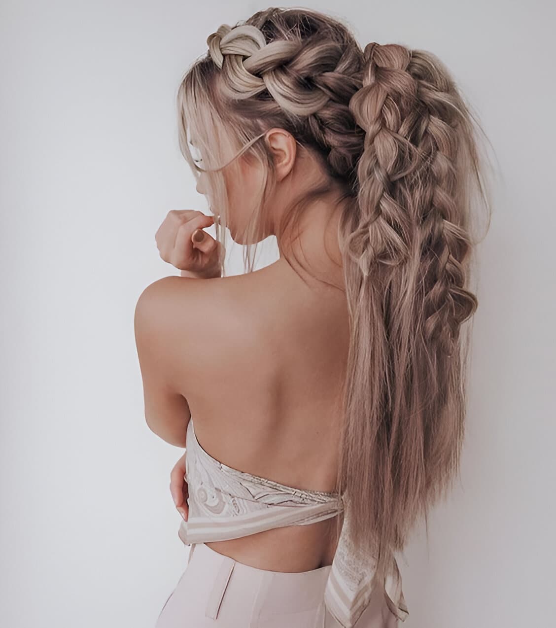 30 Stunning Romantic Braids To Make You Shine On Your Date 2