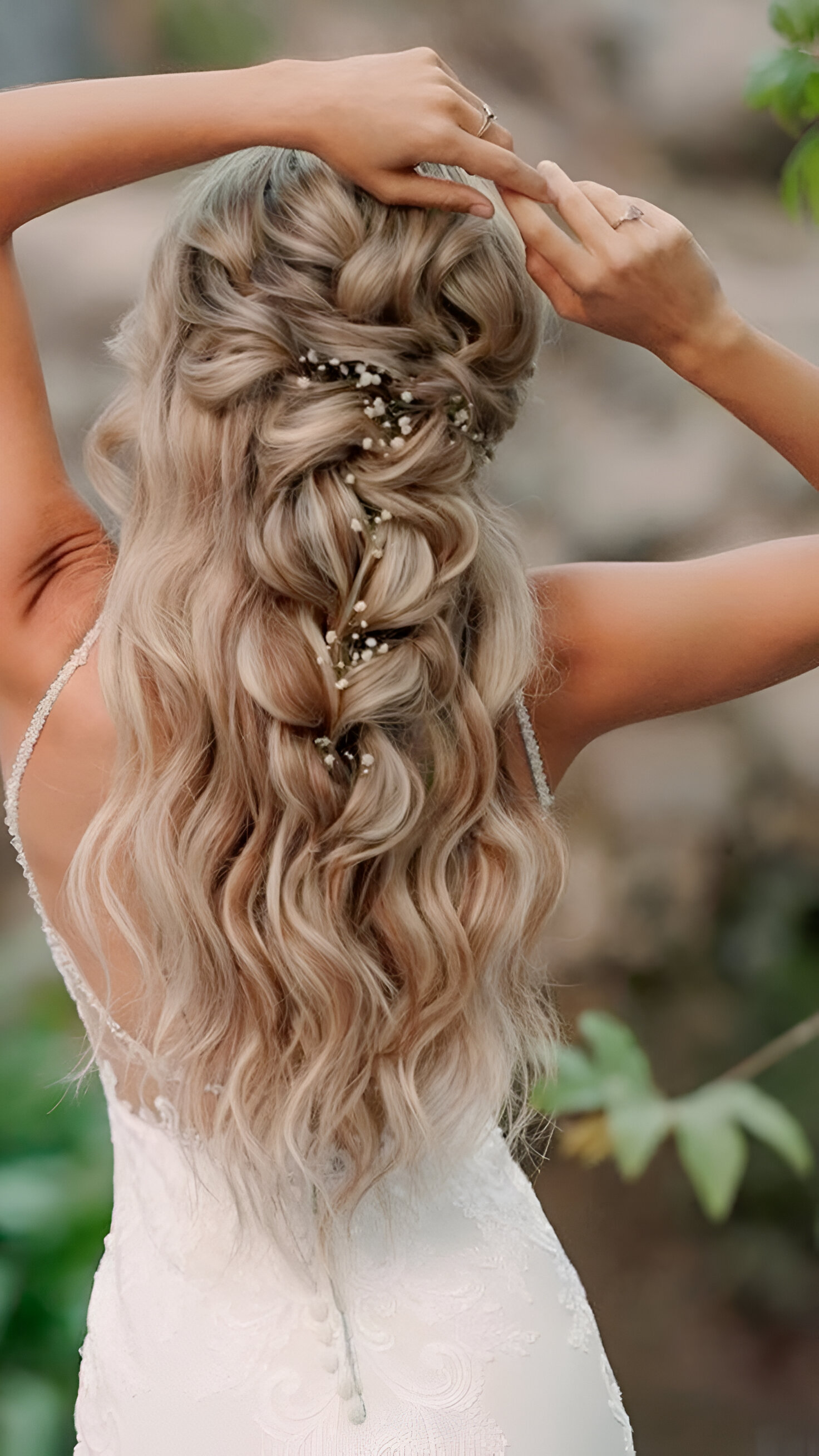 30 Stunning Romantic Braids To Make You Shine On Your Date 25