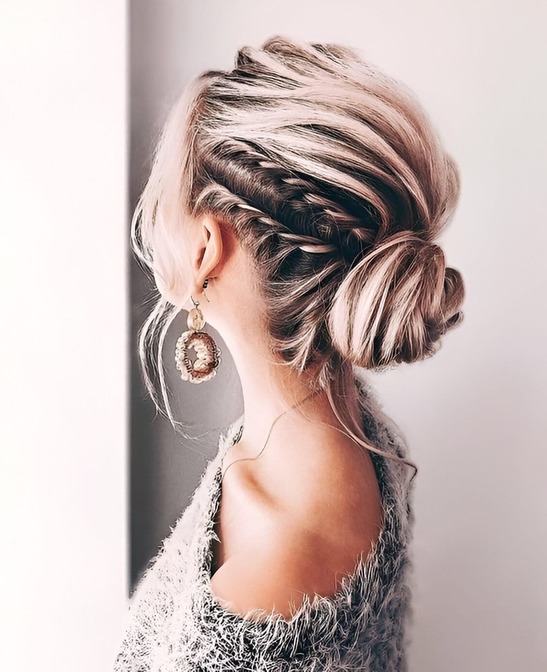30 Stunning Romantic Braids To Make You Shine On Your Date 9