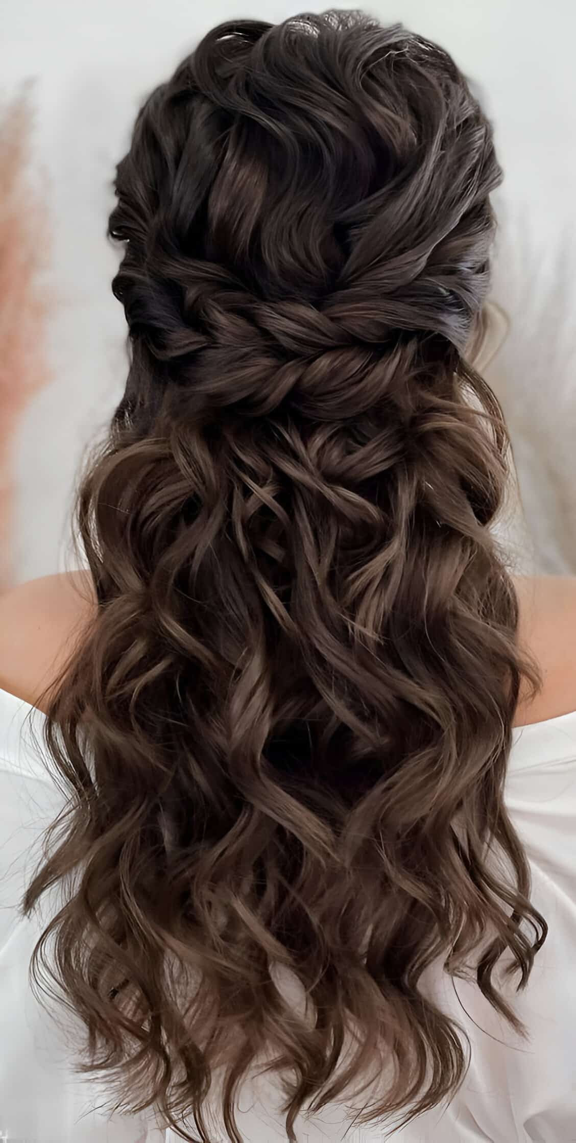 30 Stunning Valentine's Day Hairstyles Perfect For Your Romantic Date 7