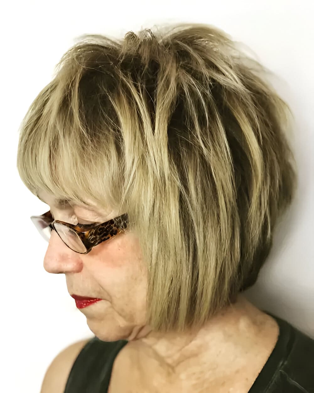 Jaw-length Bob With Short Layers