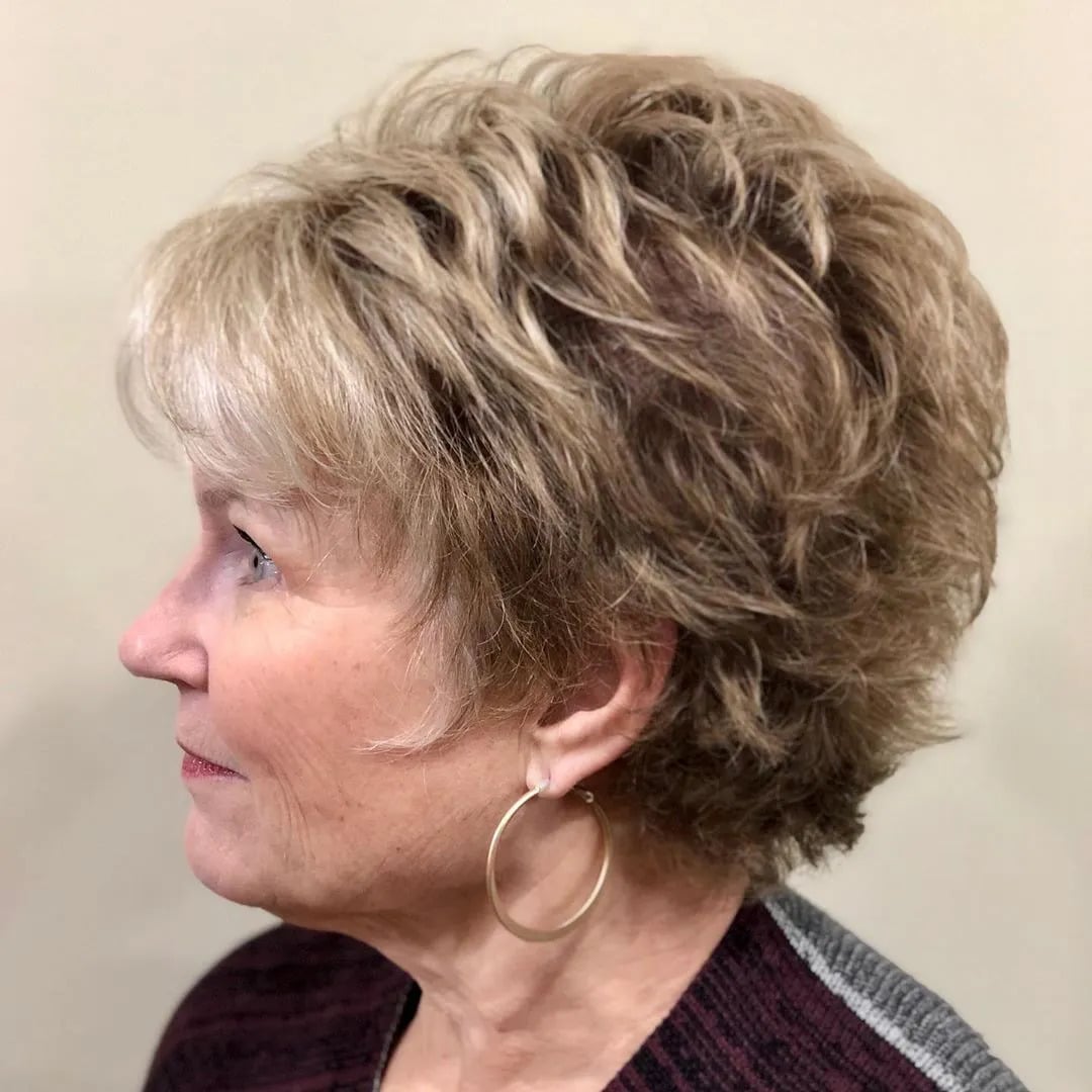 Short Feathered Cut