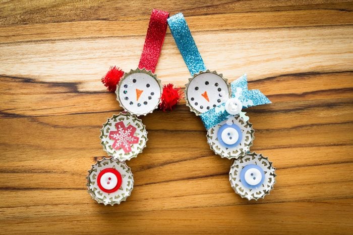 Bottle Cap Snowmen