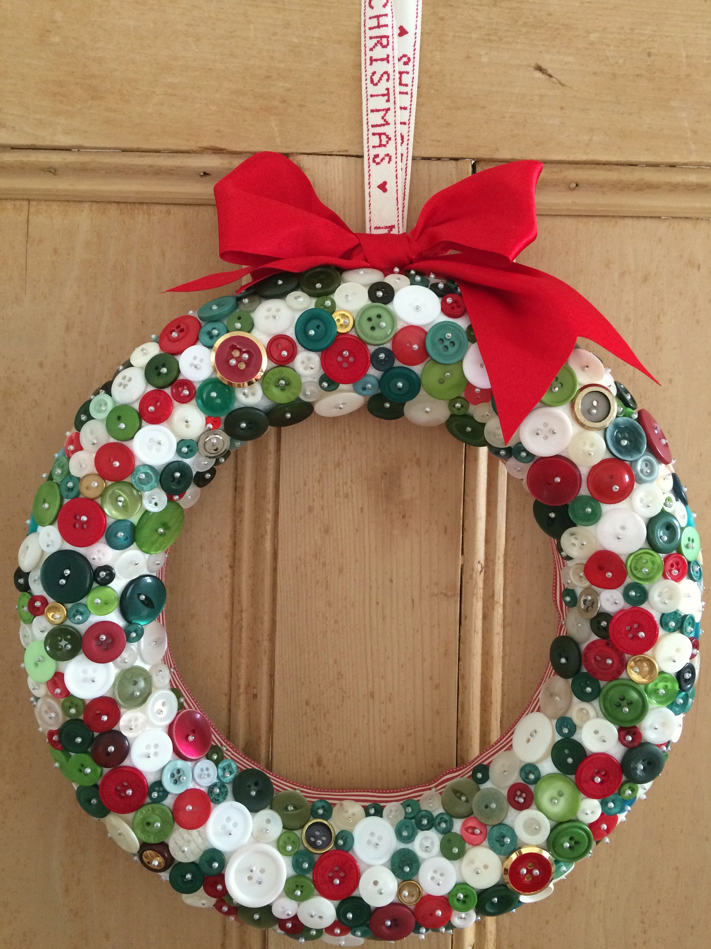 DIY Christmas Button Wreath