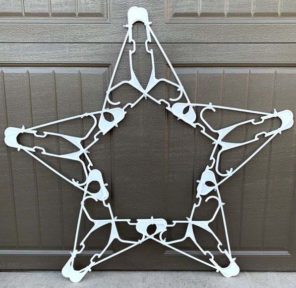 DIY Plastic Hanger Star