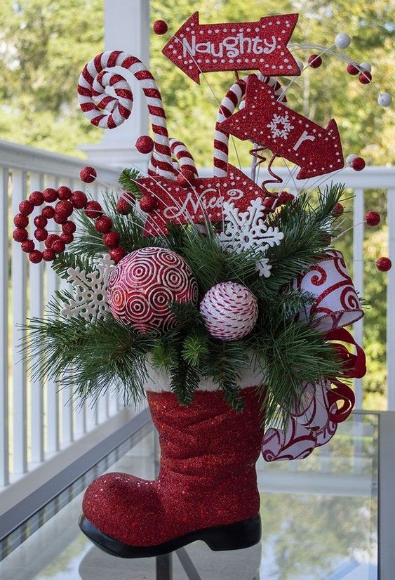 Santa Boot Centerpiece