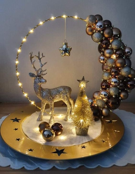 Golden Glamour Reindeer Hoop