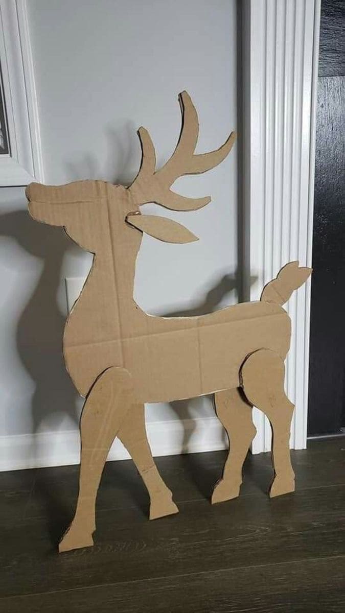 Charming DIY Cardboard Reindeer