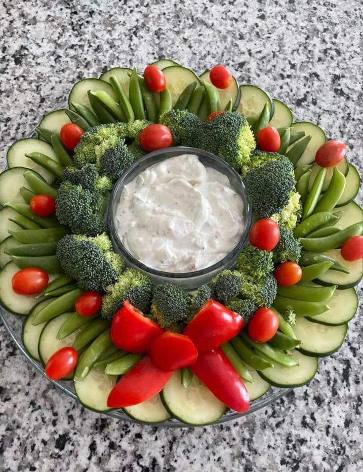 Colorful and Delicious Veggie Tray