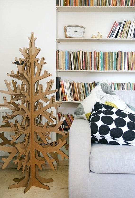 Eco-Friendly Cardboard Christmas Tree Design