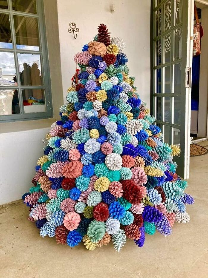 Painted Pine Cone Tree